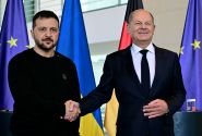 Zelensky in Berlin Hopes War With Russia Will End Next Year