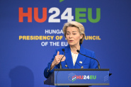 Commerce: Von der Leyen propose à Trump de remplacer le gaz russe par du gaz américain