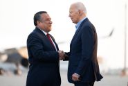 Xi, Biden Attend Asia-Pacific Summit, Prepare to Meet