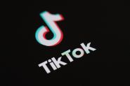 TikTok Restores Service in US, Thanking Trump