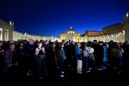 Huge Crowds Expected for Second Day of Pope Lying in State