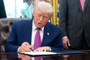 Trump Says Will Sign Order Aimed at Cutting US Drug Prices