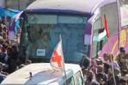 La Croix-Rouge en route pour aller récupérer des dépouilles d'otages