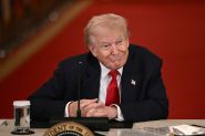 Trump Weighs Military Options on Iran as U.S. Drafts Strike Plans and Hormuz Strategy