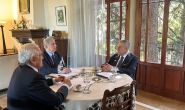 A. Gemayel, Sleiman et Siniora présentent un plan de sauvetage du Liban