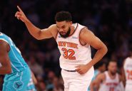 Knicks Edge Raptors in NBA Thriller