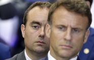 France's Macron Under Pressure to Produce Working Government
