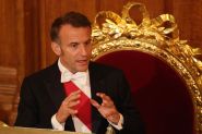 Macron and Starmer Seal Defense Pact 'Reboot' at UK Summit