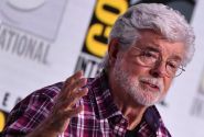 George Lucas met des étoiles dans les yeux des fans du Comic-Con