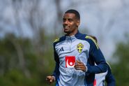 Isak Says “Whole Picture” of Liverpool Move Will Become Clear