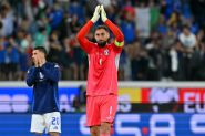 Can Man Utd Expose Frailties in Fresh-Faced Man City ?