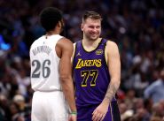 Tearful Doncic Scores 45 on Return to Dallas as Lakers Clinch Playoff Spot