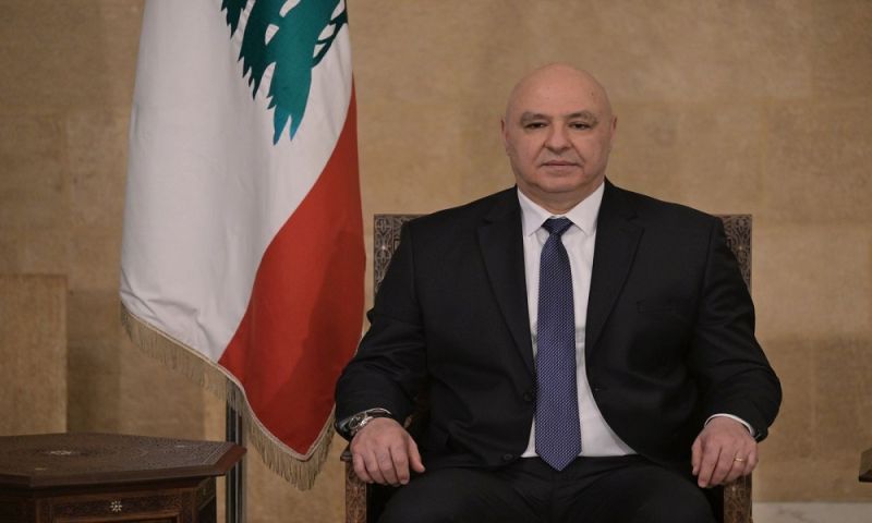 The Lebanese President and CENTCOM Chief Discuss the Israeli Withdrawal from South Lebanon