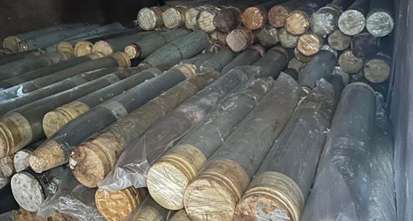 Army Collects Weapons from Palestinian Camps in South