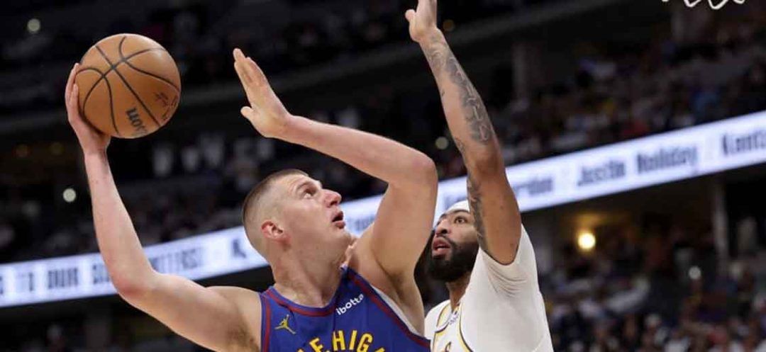 NBA: Jokic Leads Nuggets Past Lakers