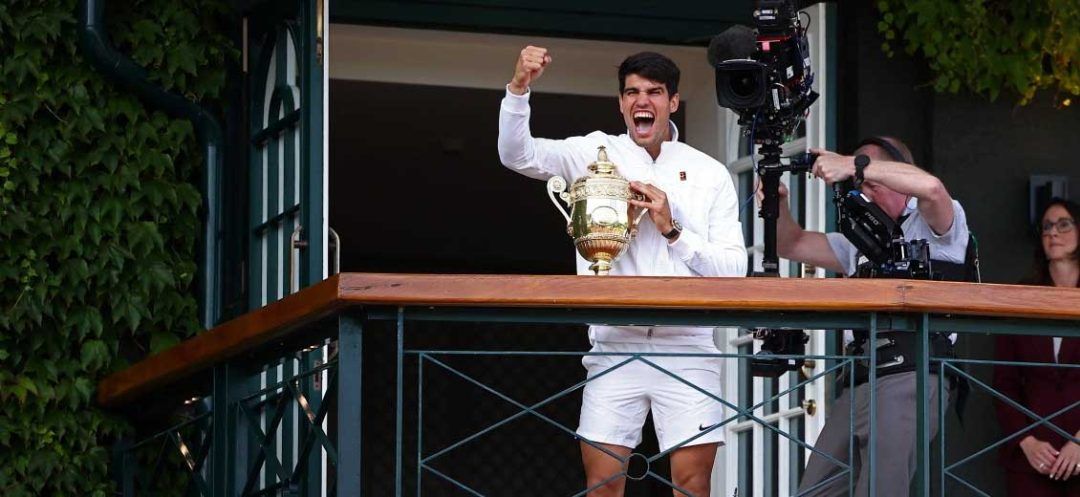 Alcaraz Dominates Djokovic to Retain Wimbledon Crown