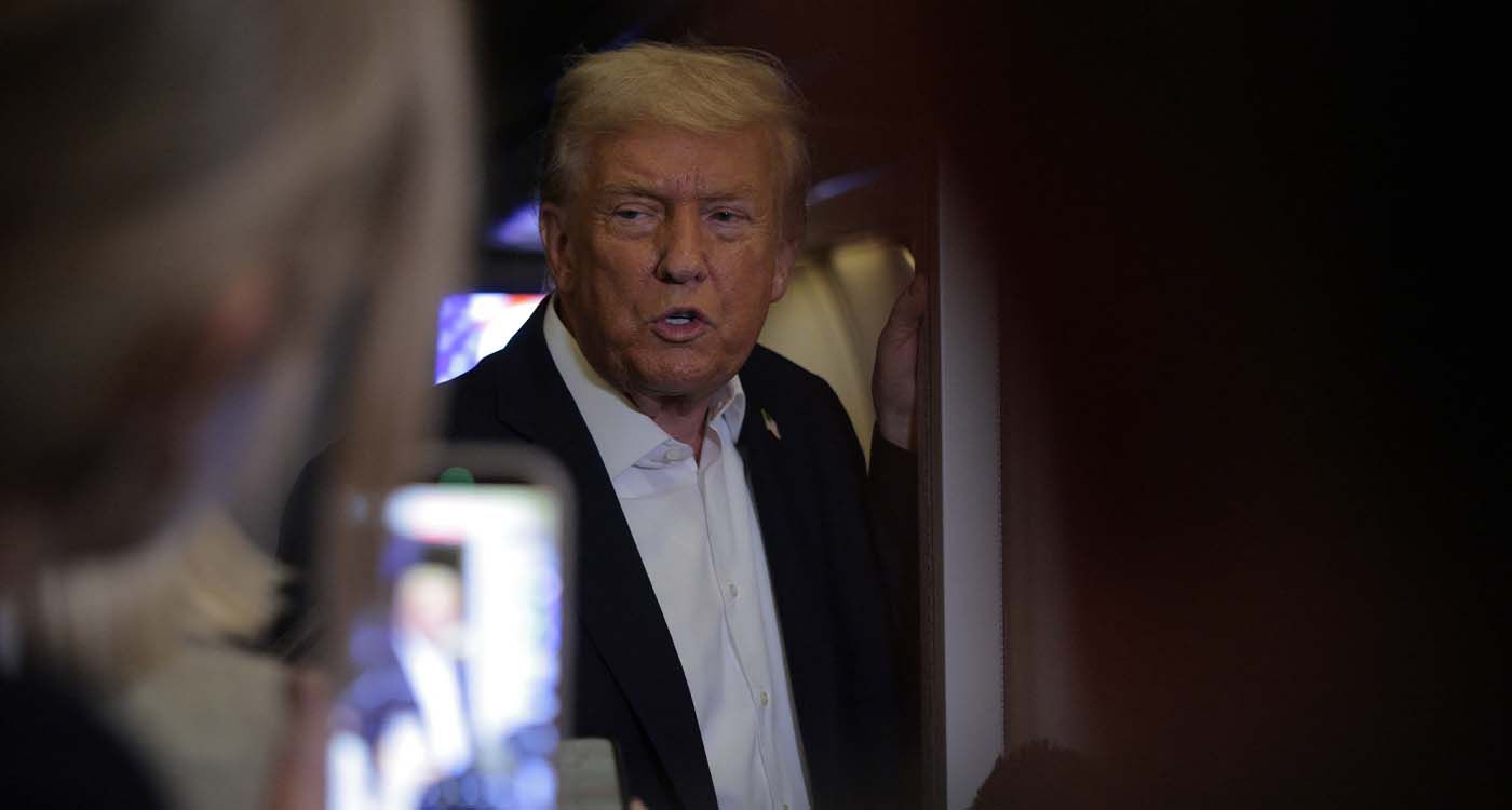 Trump Pressures Lebanon to Disarm Hezbollah Following Gaza Agreement