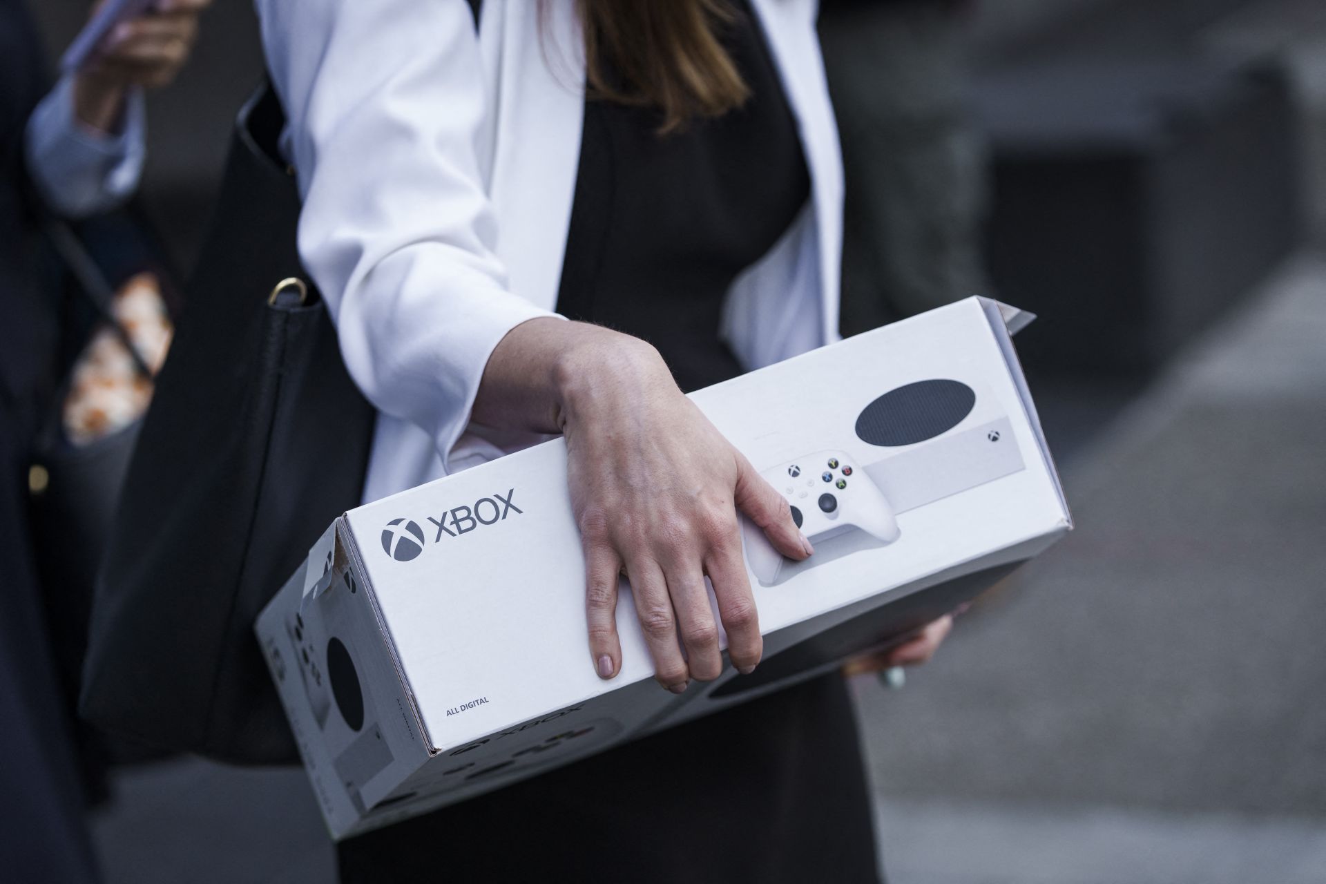 Microsoft Announces a Global Price Increase for Its Xbox Console