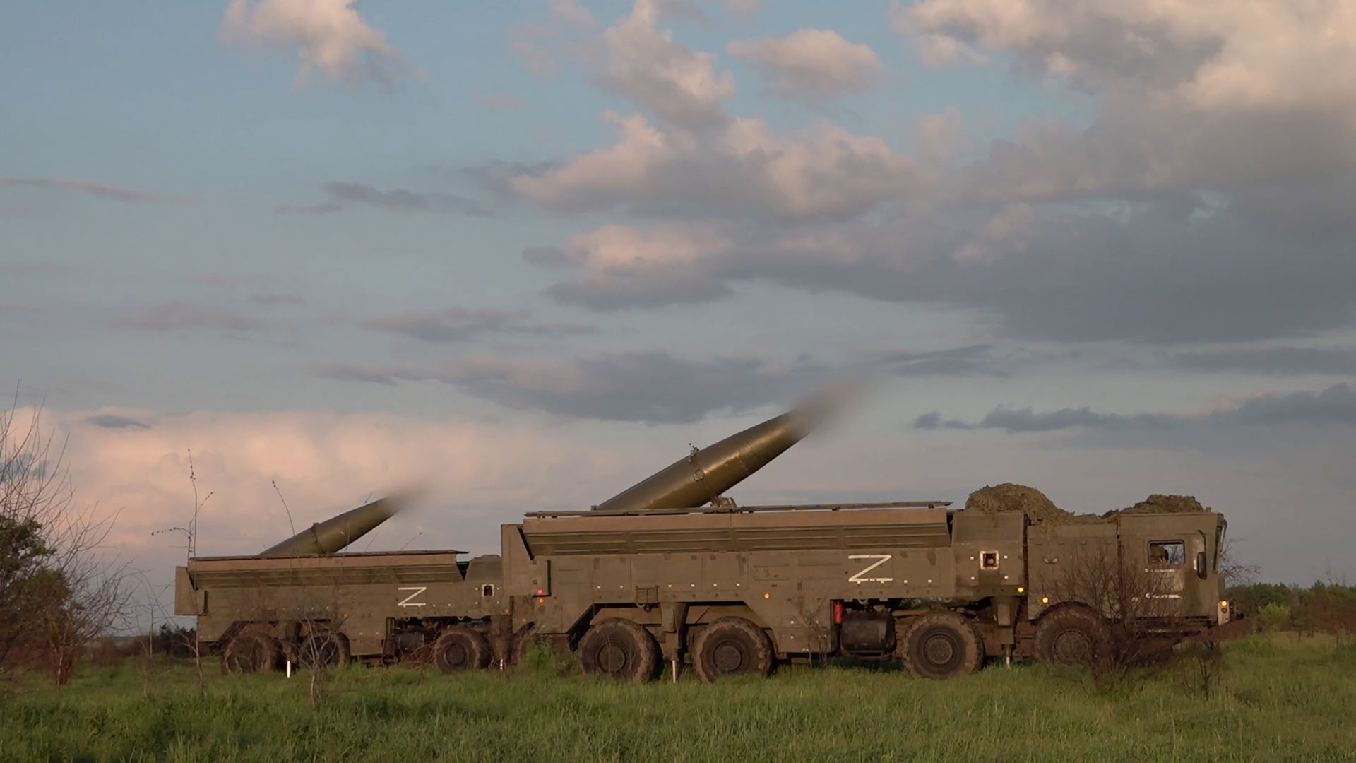 Russia Offers to Extend Nuclear Arms Limits with US by One Year