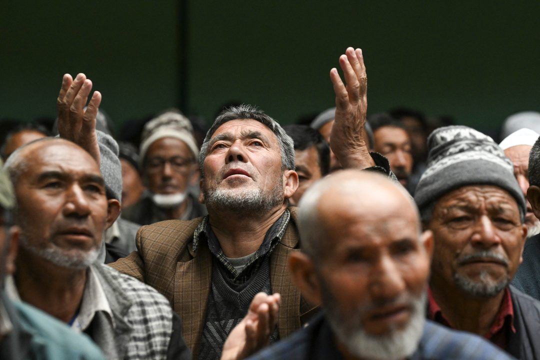 Iranians Pay Last Respects to Raisi