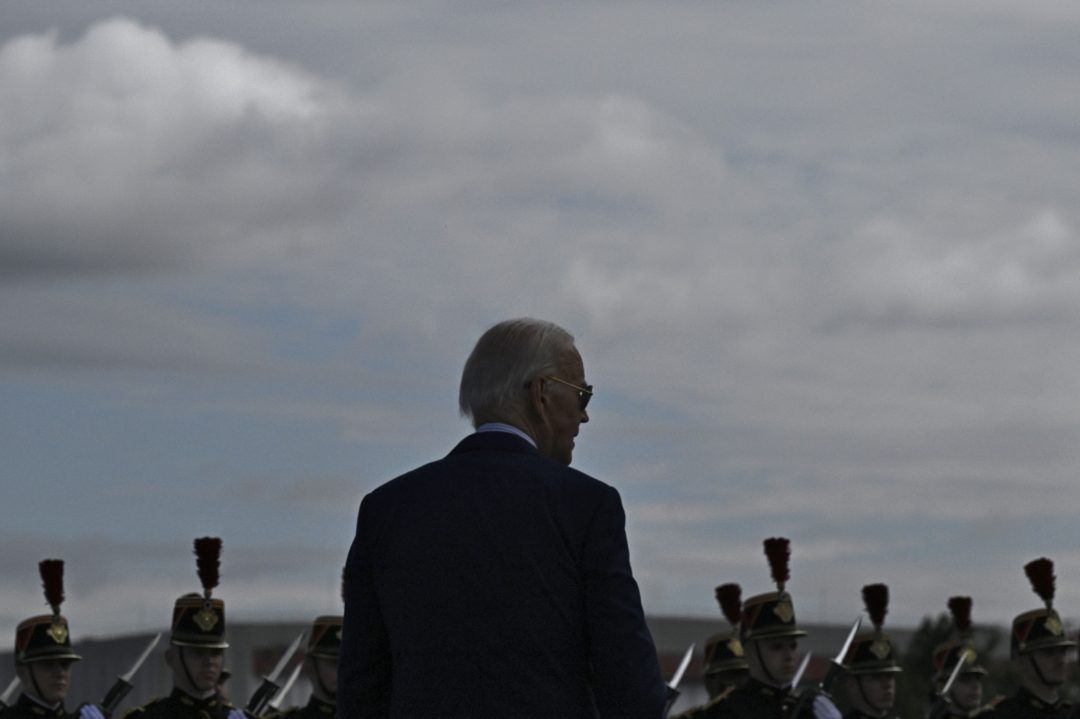 Biden in France to Mark D-Day Anniversary Under Specter of War