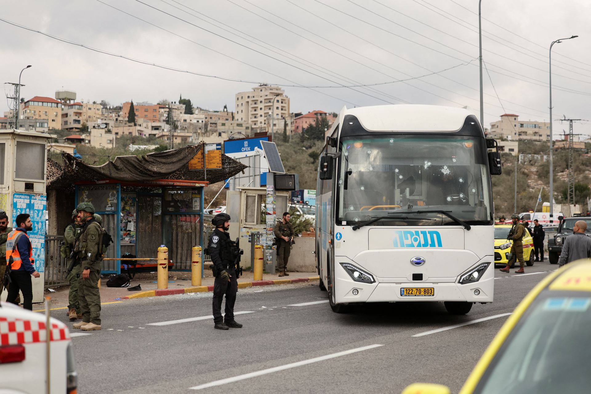 West Bank: Hamas Claims Shooting That Injured Eight