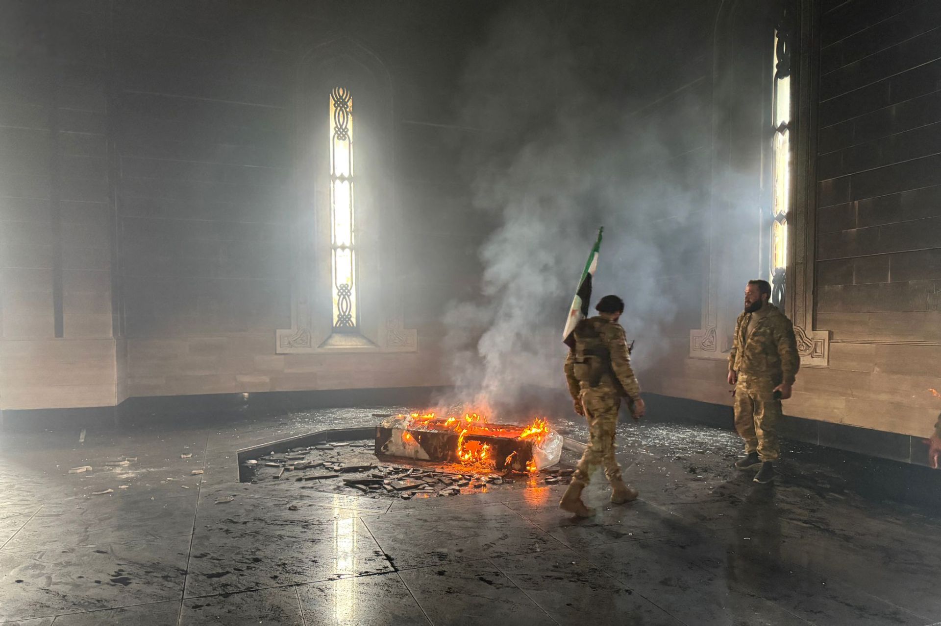 Rebels Set Fire to Hafez al-Assad's Tomb in Syria