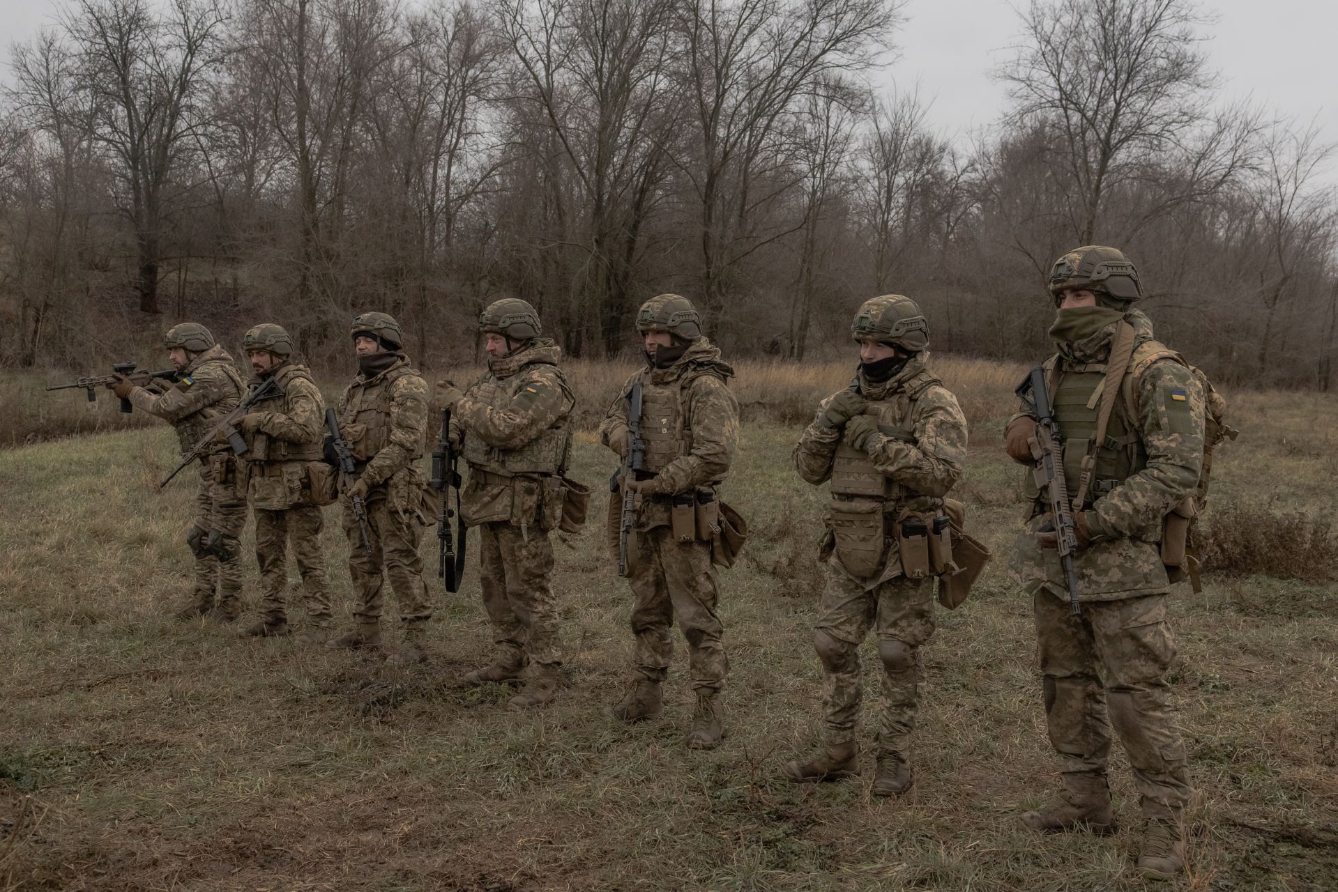 Russia and Ukraine Exchange Over 300 POWs Ahead of New Year's Eve