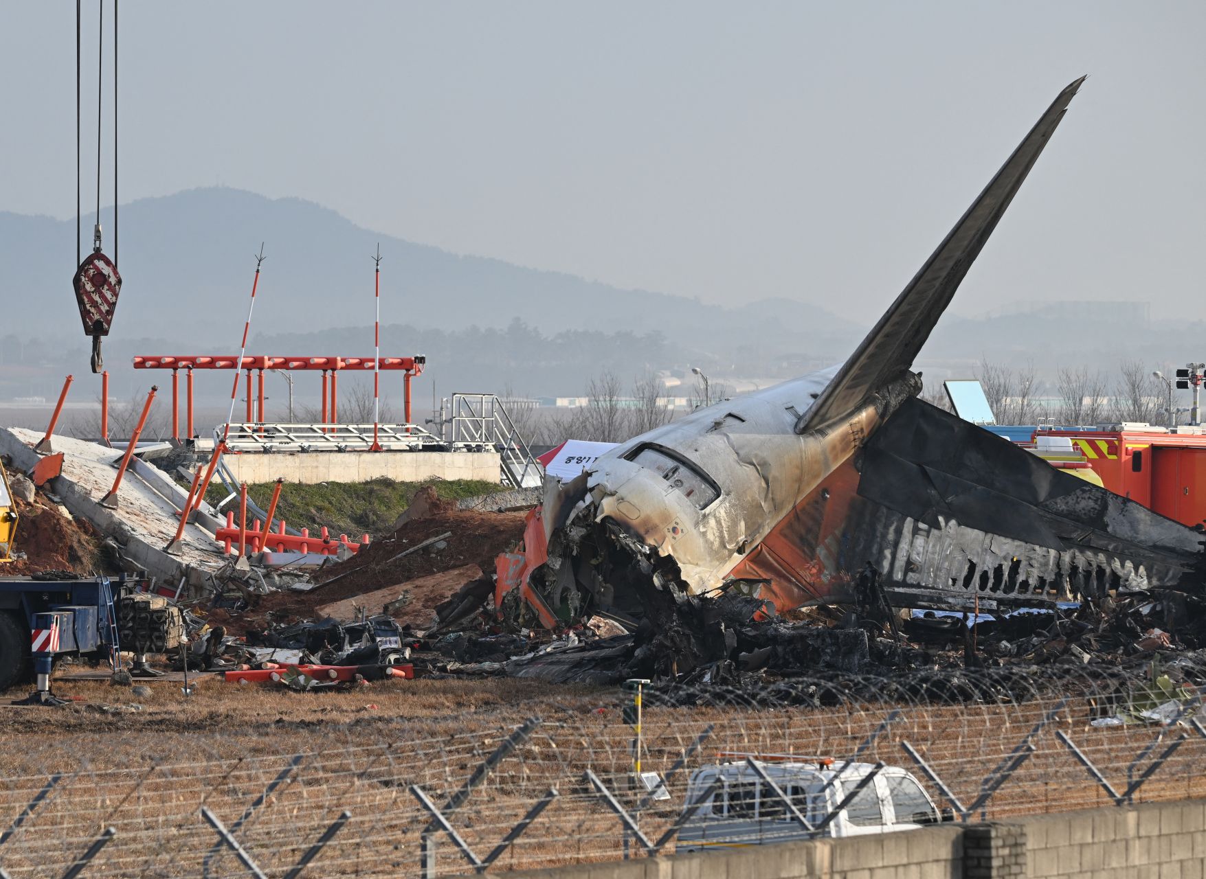 South Korea Orders Urgent Boeing 737-800 Inspections After Deadly Crash