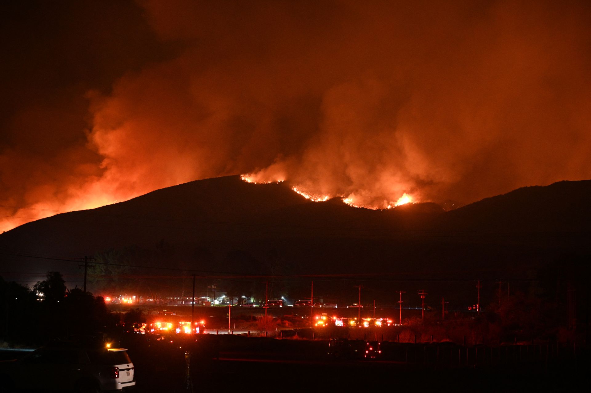 A New Wildfire Ravages Northern Los Angeles, Thousands Ordered to Evacuate