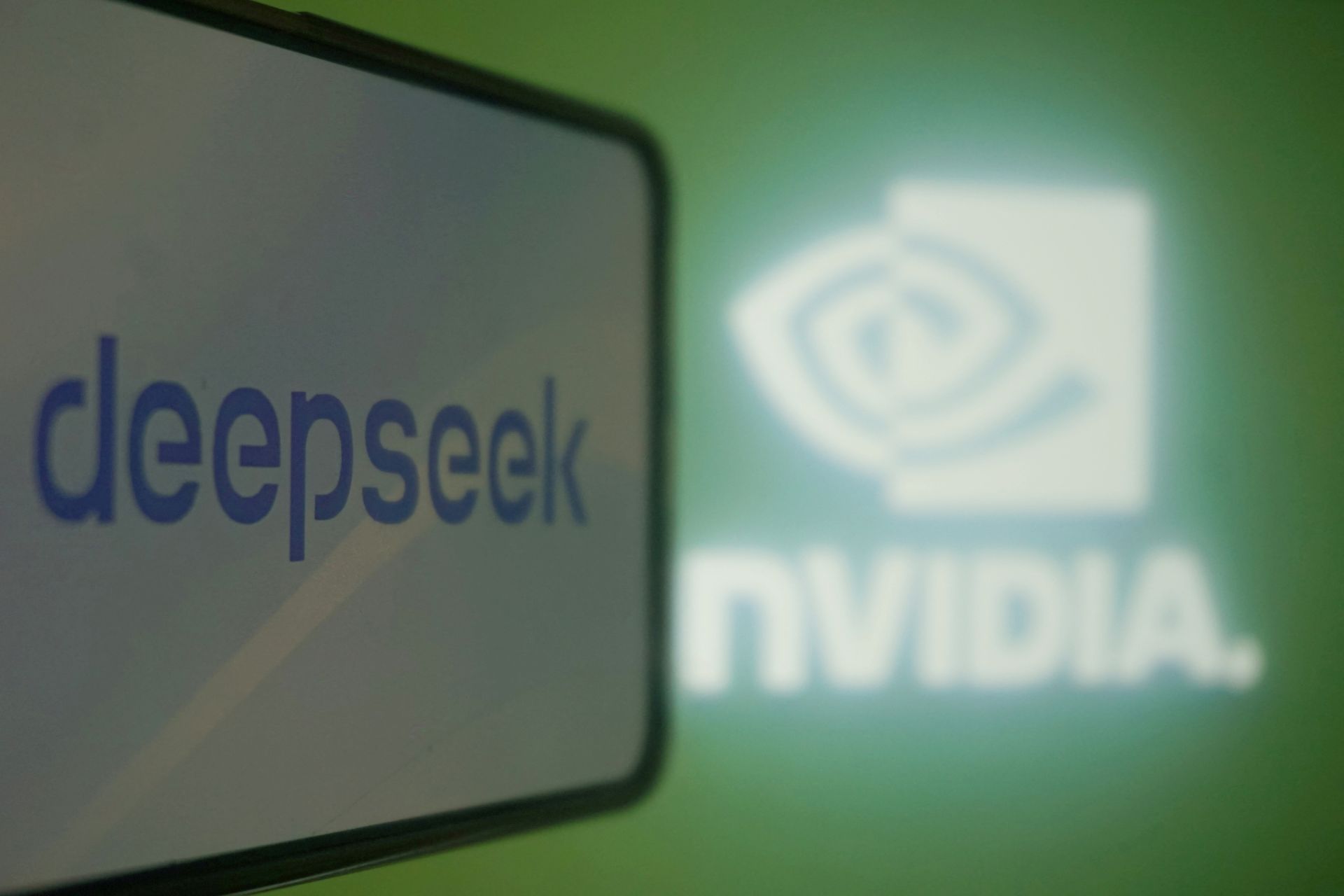 DeepSeek: Chinese AI Firm Sending shock Waves Through US Tech