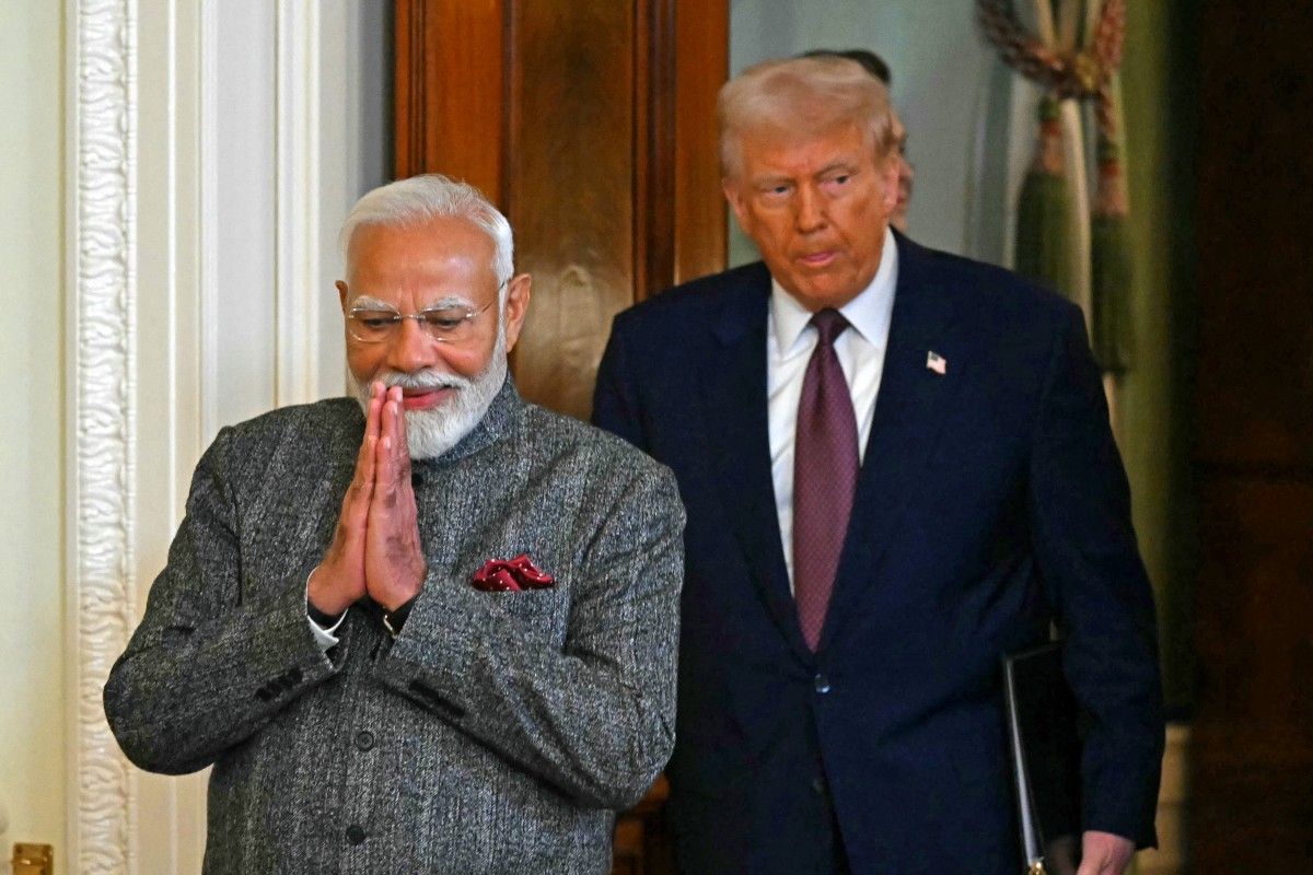 Trump Offers Trade Deal to Modi in Full 'Bromance' Mode