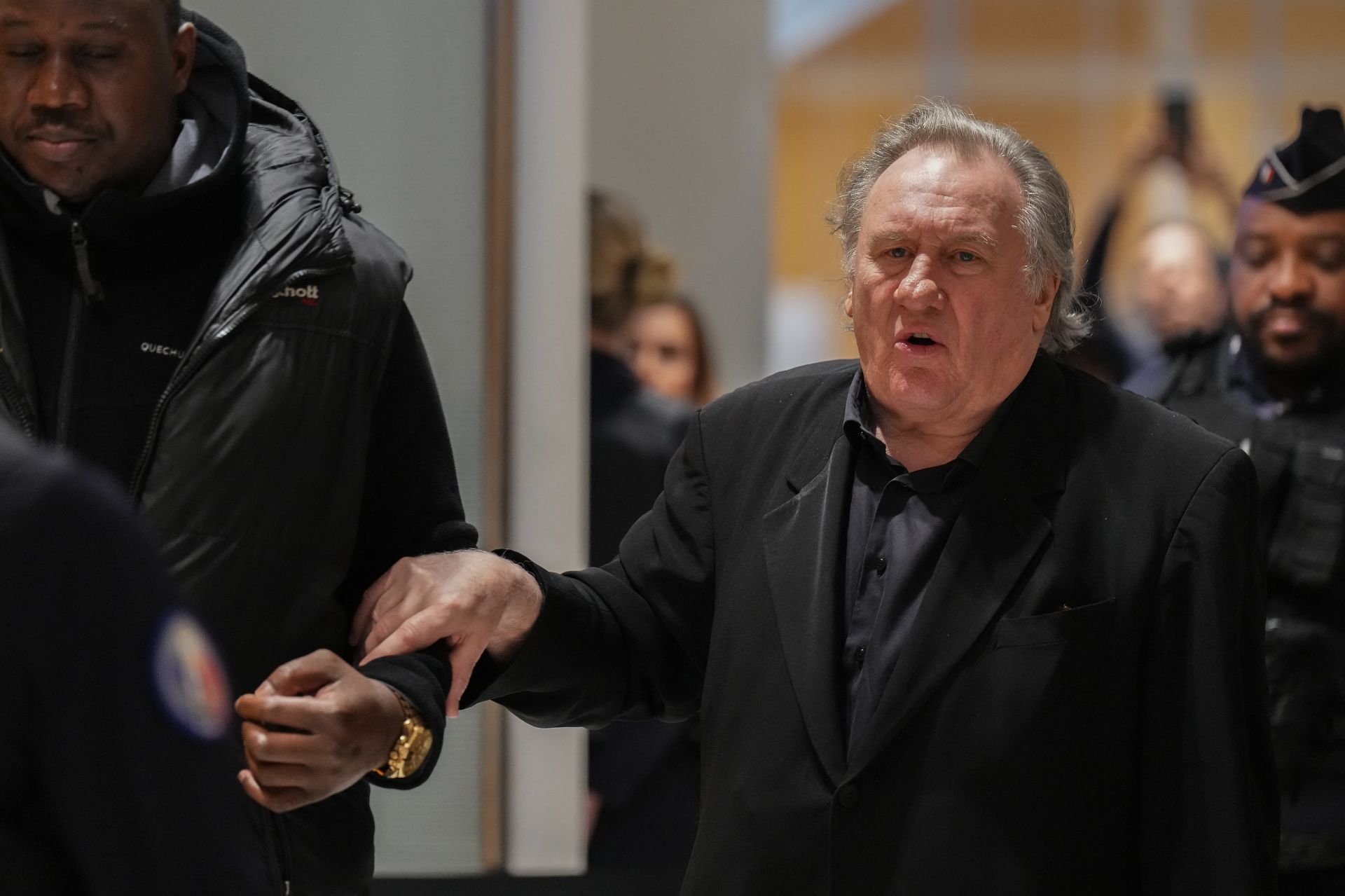Depardieu to Go Before Rome Judge Over Paparazzi Melee