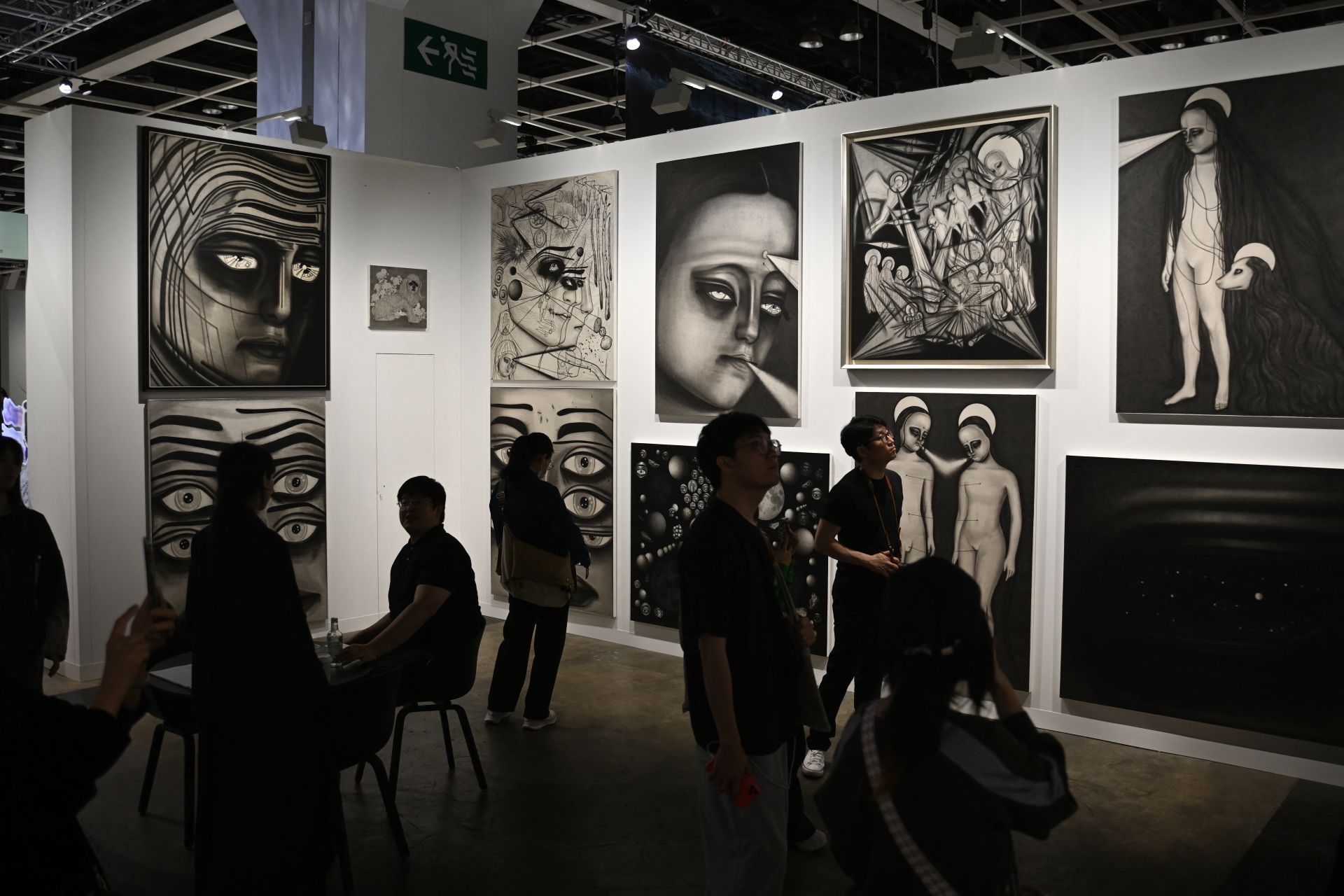 Art Basel 2025 Opens Thursday With Eyes on the Market