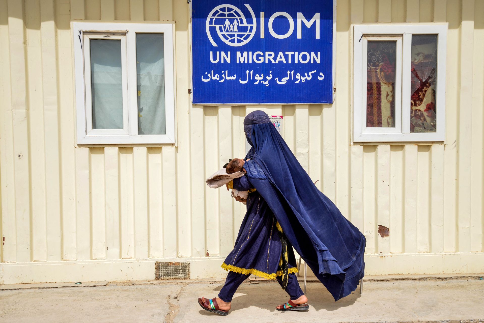 UN Sees 'Alarming' Surge in Afghan Families Deported from Iran