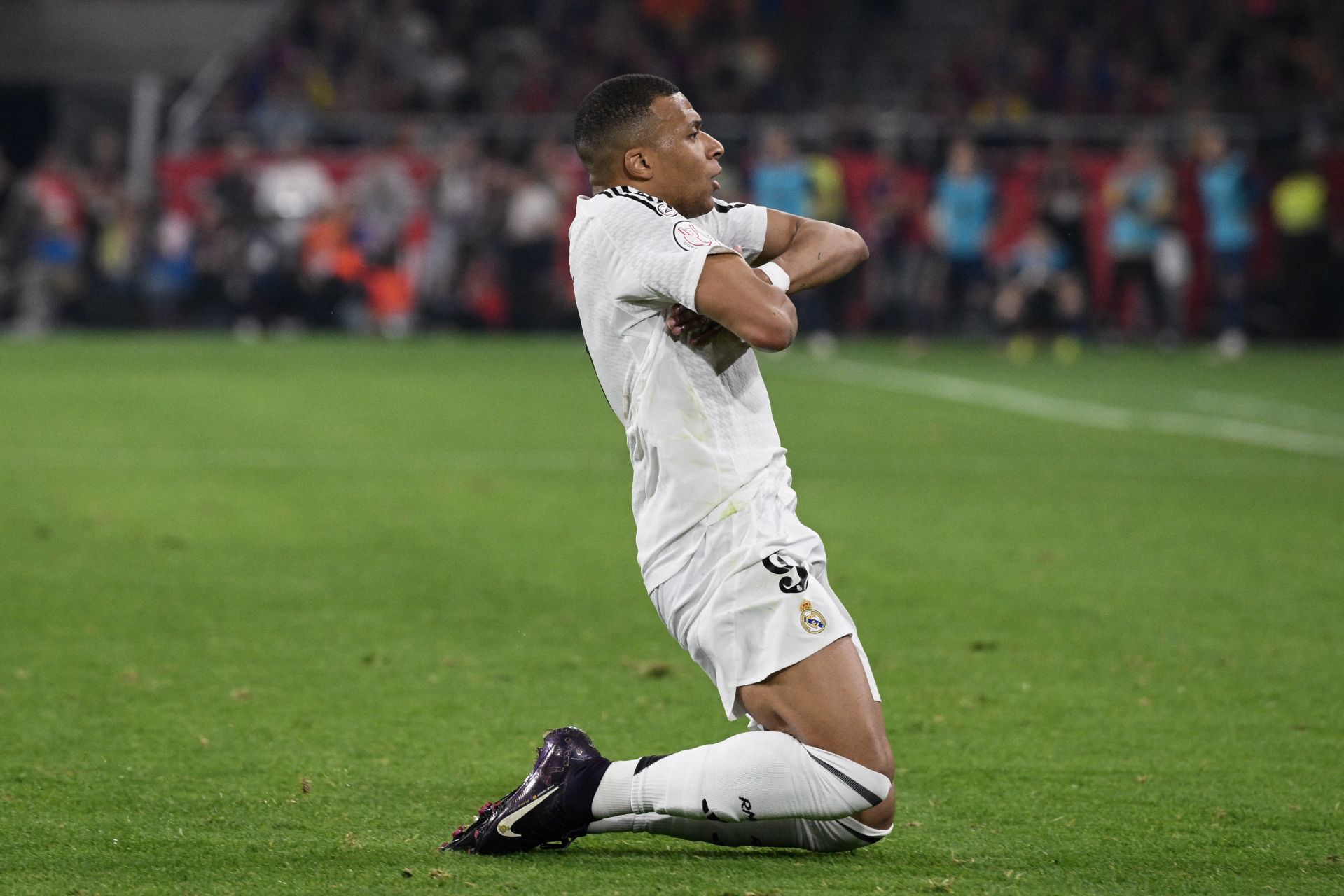 Mbappe Absent From Real Madrid Squad For Salzburg Club World Cup Clash
