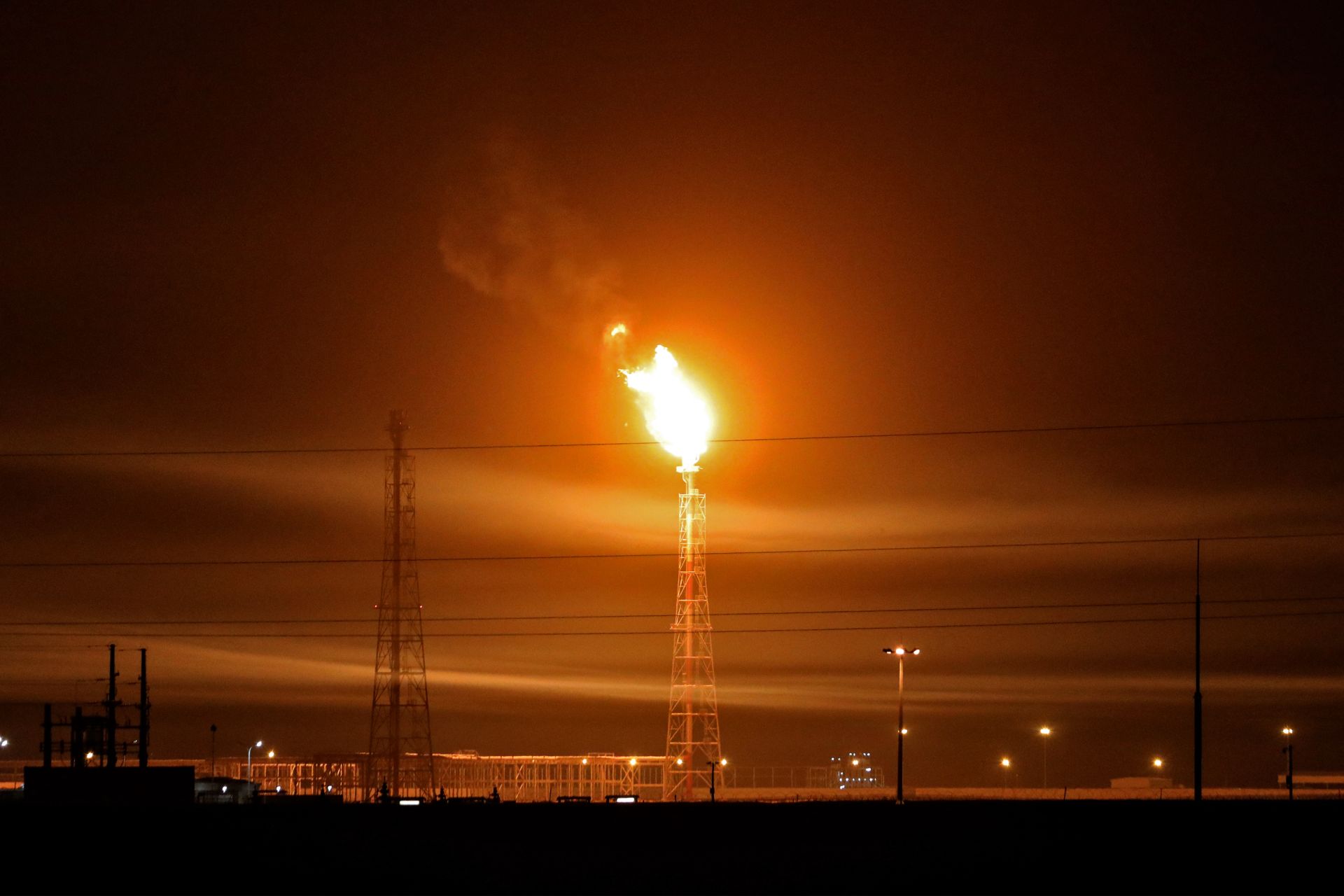 Over 600 Pilgrims Hospitalized Due to Chlorine Gas Leak in Iraq