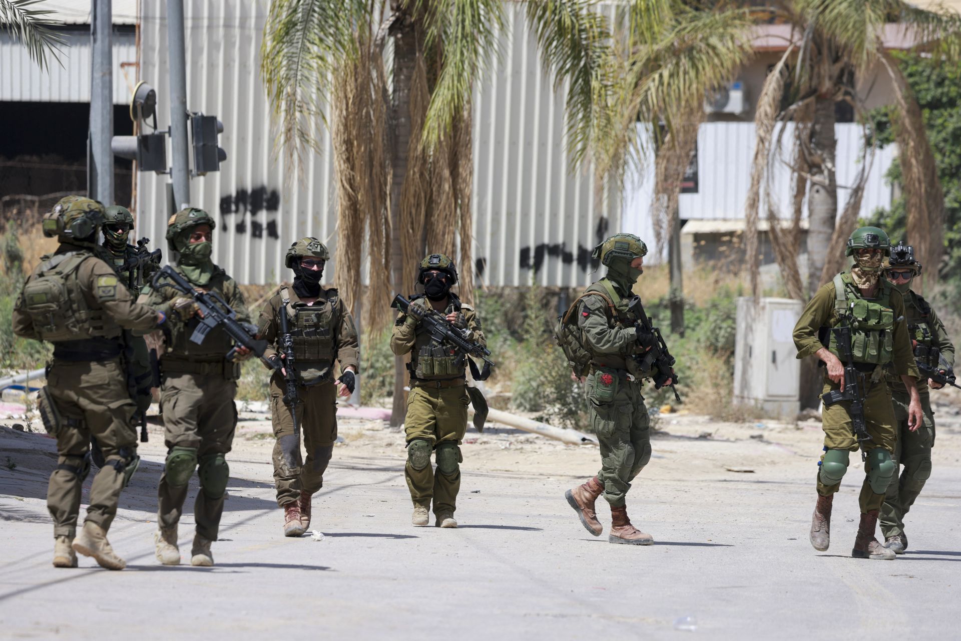 Israeli Far-Right Minister Backs Contentious West Bank Settlement Plan