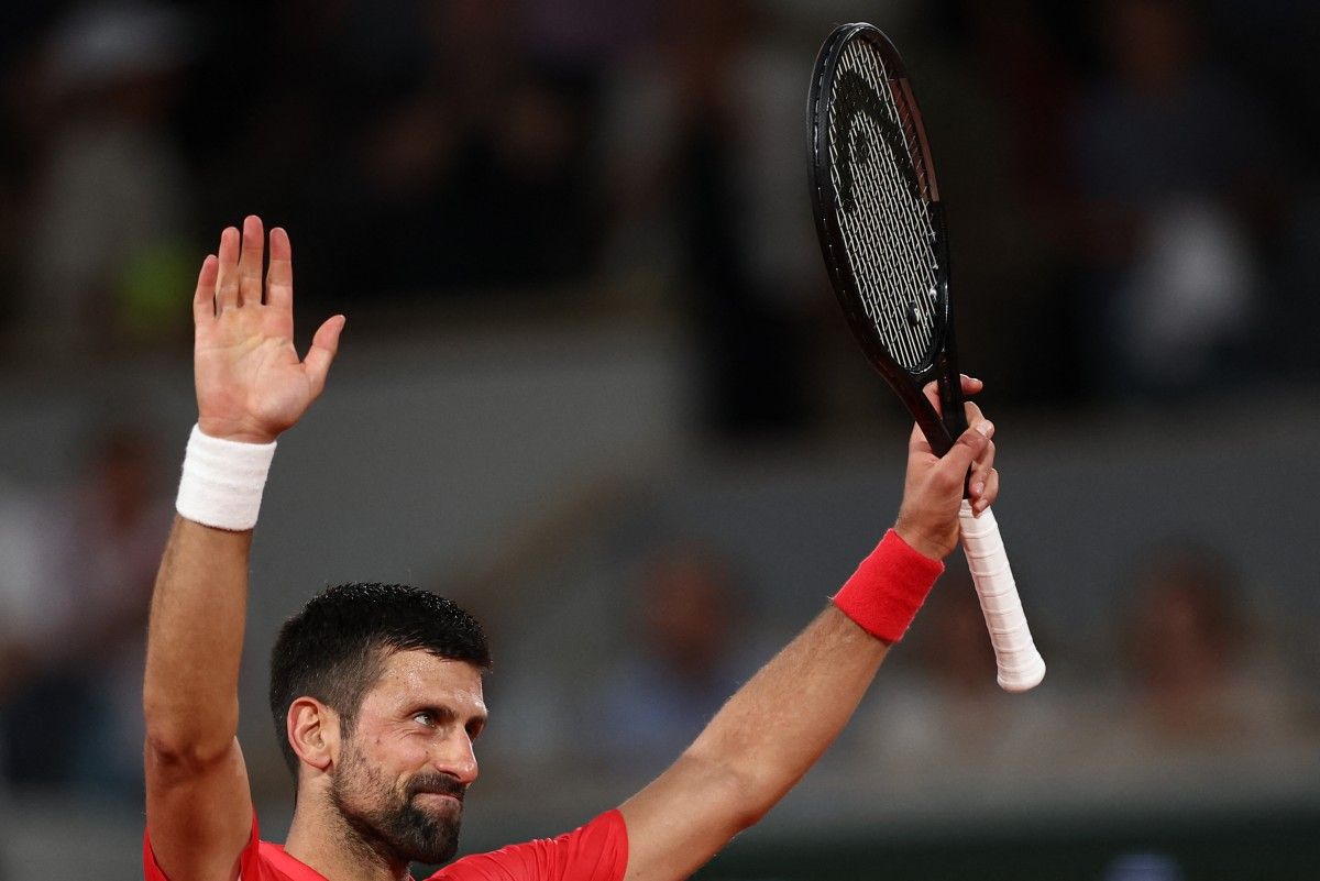 Djokovic and Sinner Flex Muscles to Reach French Open Last 16