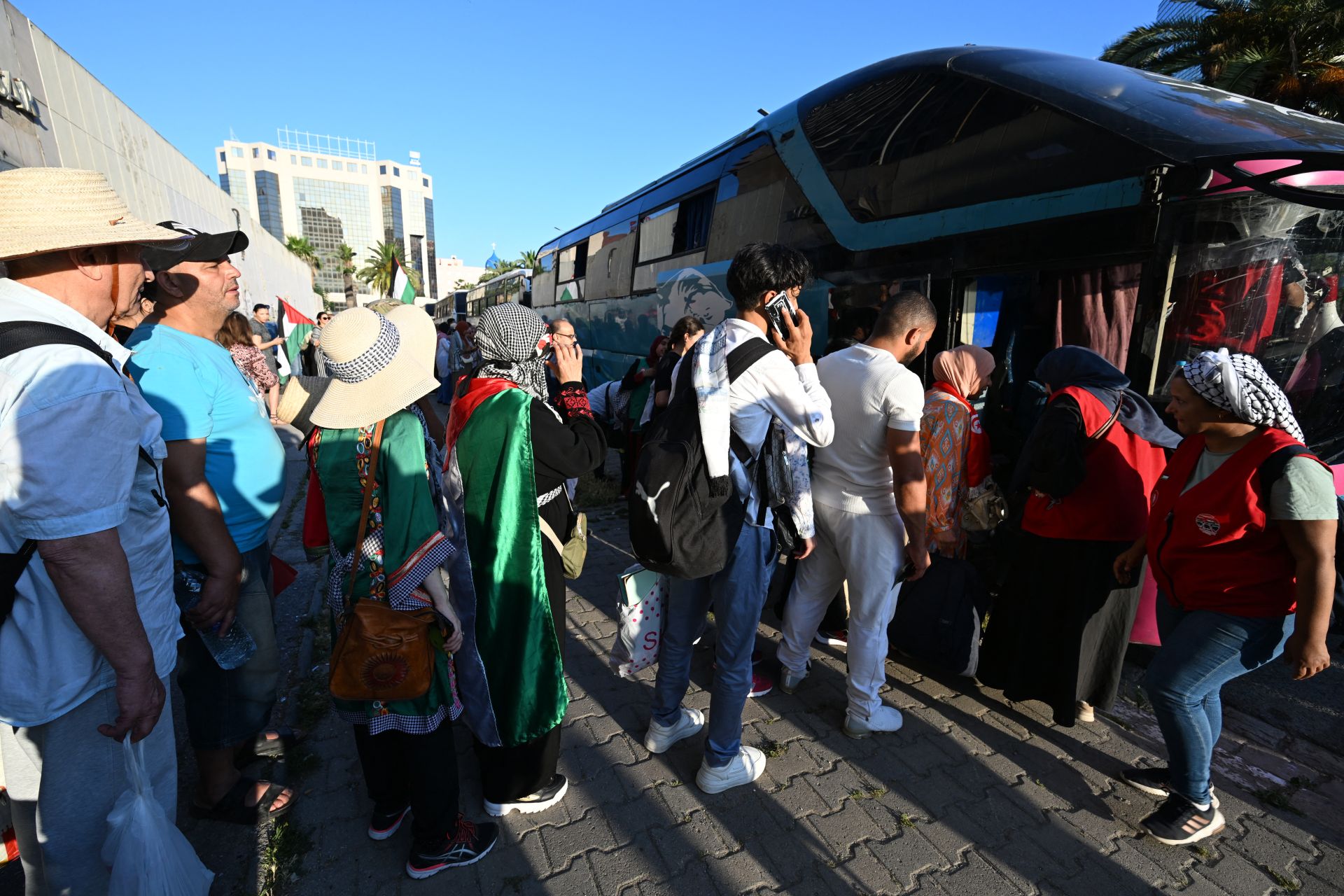 Tunisia Activists Launch Gaza-Bound Convoy in 'Symbolic Act'