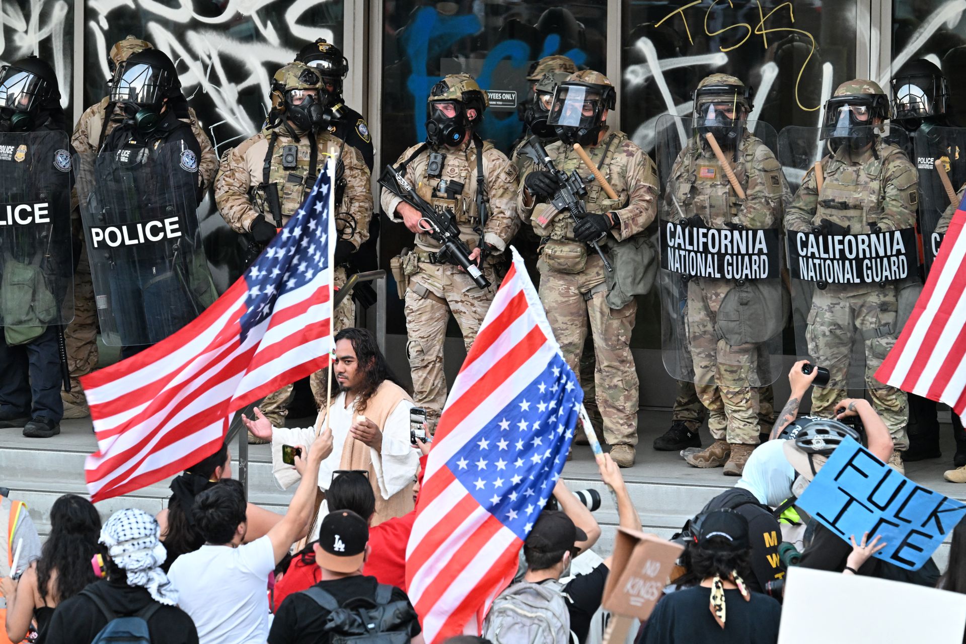 Mass Arrests in Los Angeles During Curfew