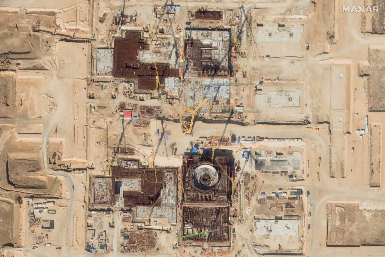 Iran Media Reports 'Massive Explosion' after Israeli Drone Strike on Refinery