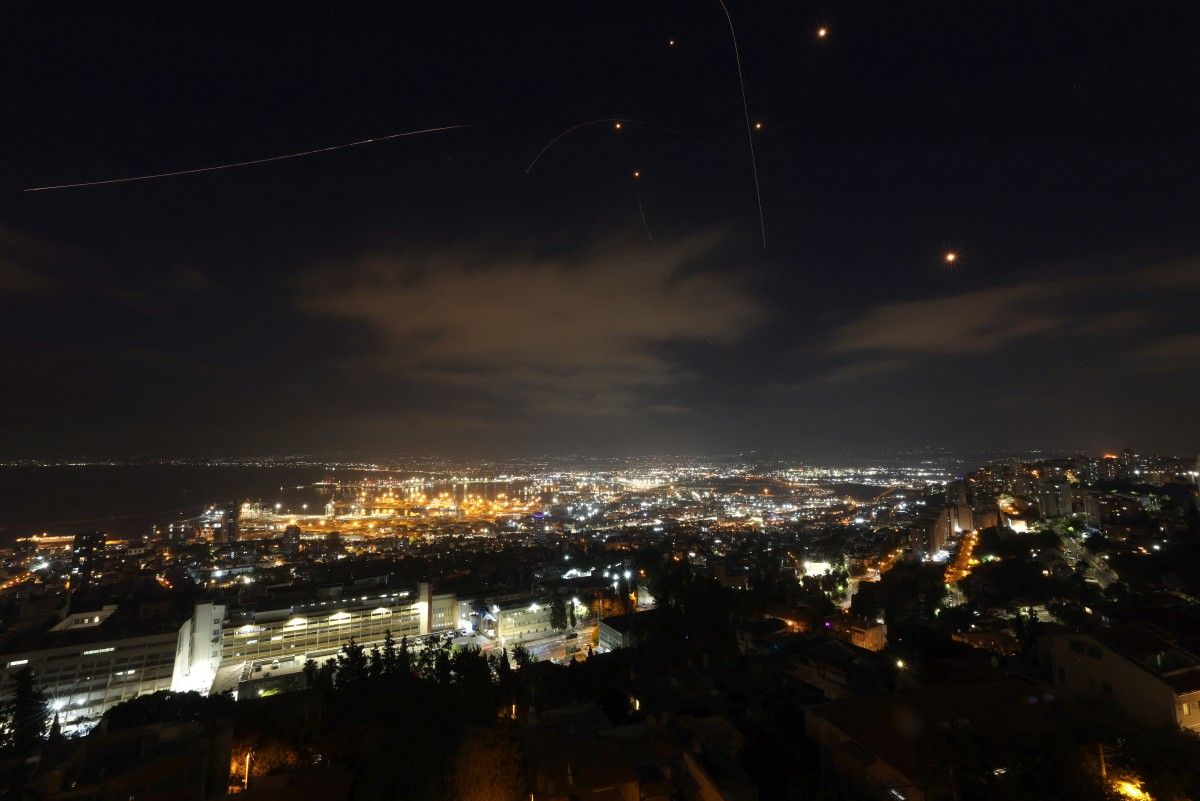 Missile Barrage from Iran Hits Israel in Early Morning Strike