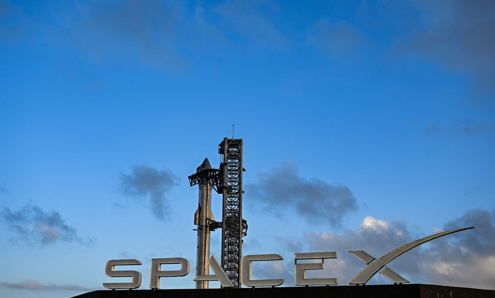 SpaceX Starship Explodes During 'Routine' Test: Texas Officials