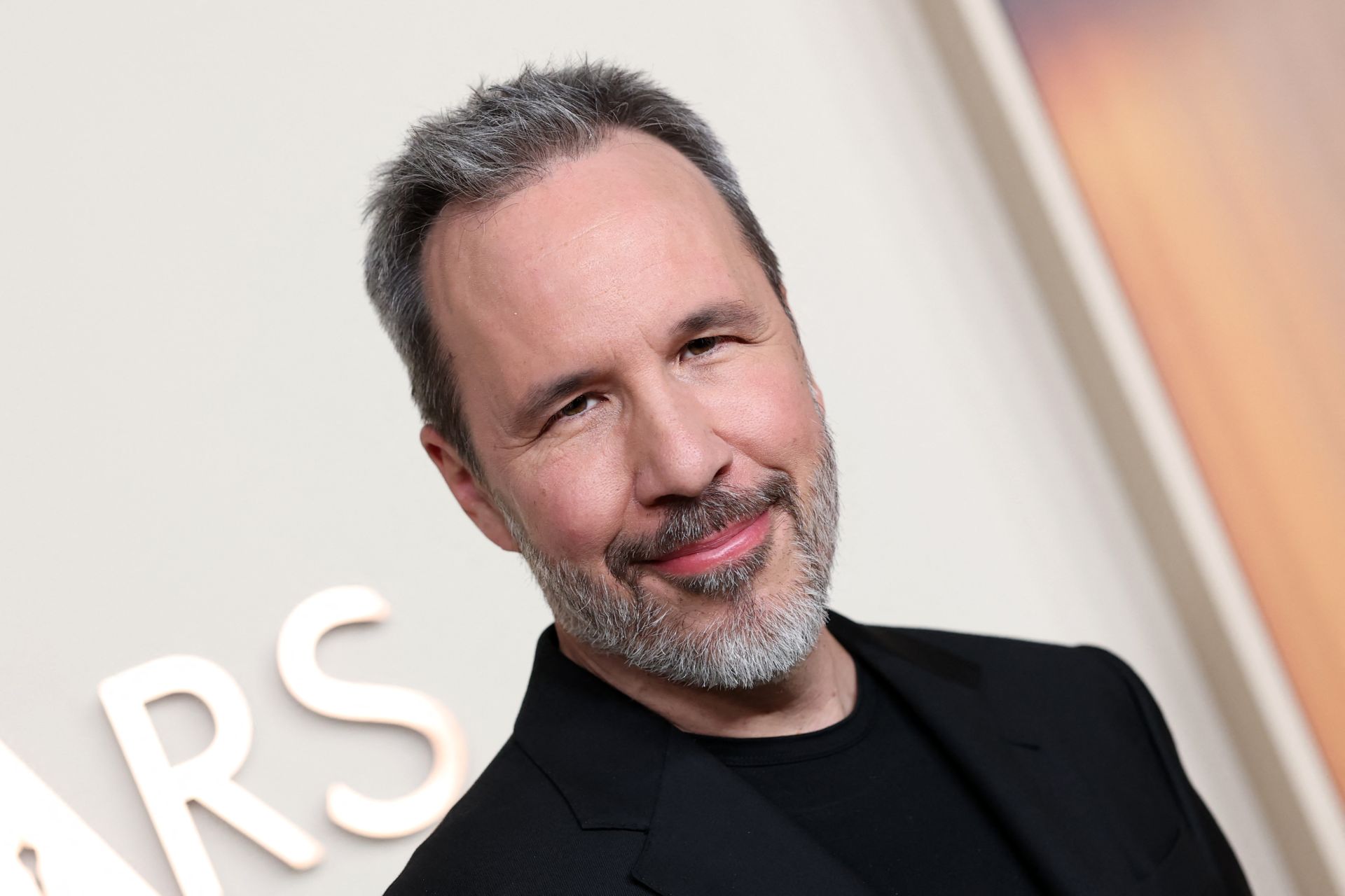 Denis Villeneuve to Direct Bold New James Bond Film