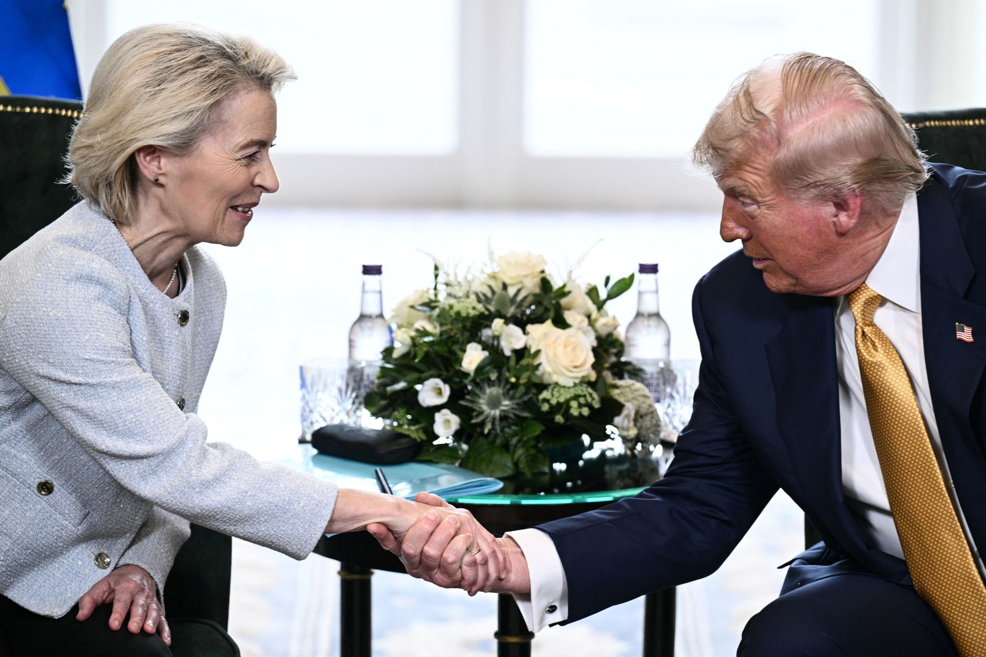 EU, US strike 'biggest-ever' trade deal