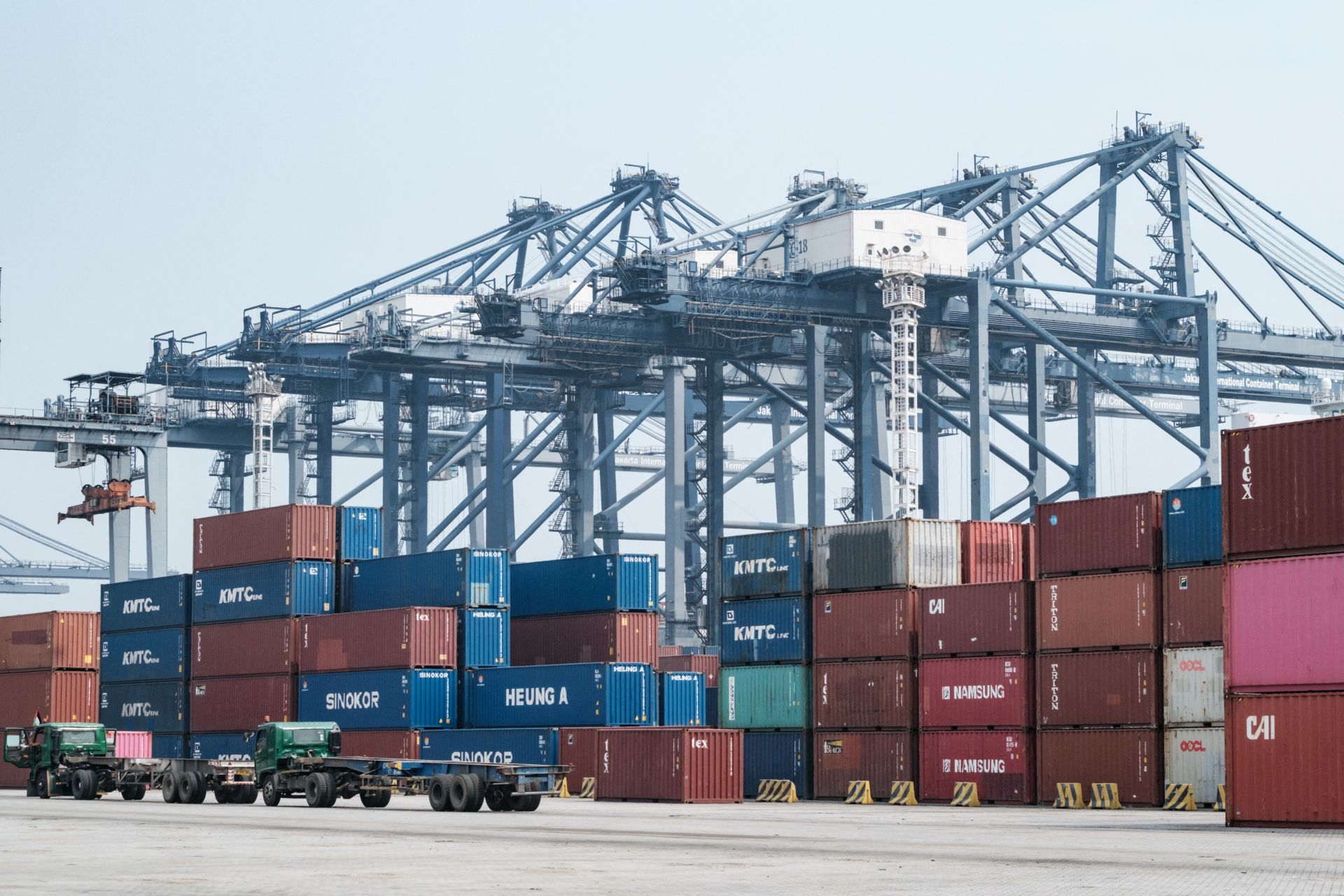 Higher US Tariffs Kick in for Dozens of Trading Partners