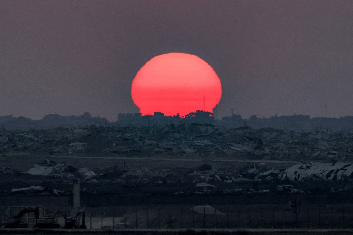 Al Jazeera Says 5 Journalists Killed in Israeli Strike in Gaza