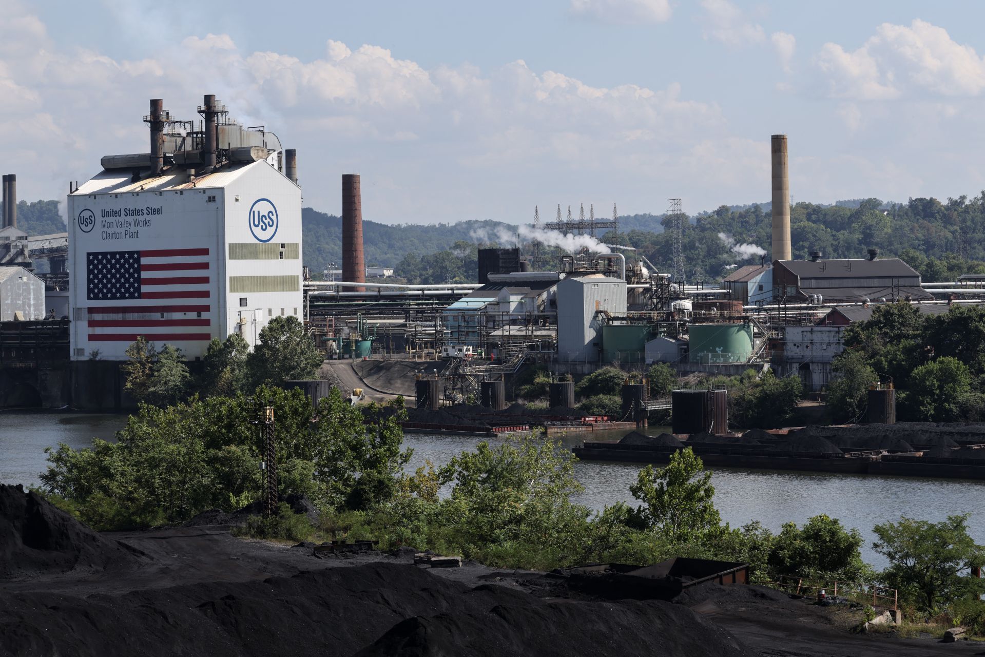 Two Dead, 10 Hospitalized in Pennsylvania Steel Plant Explosions