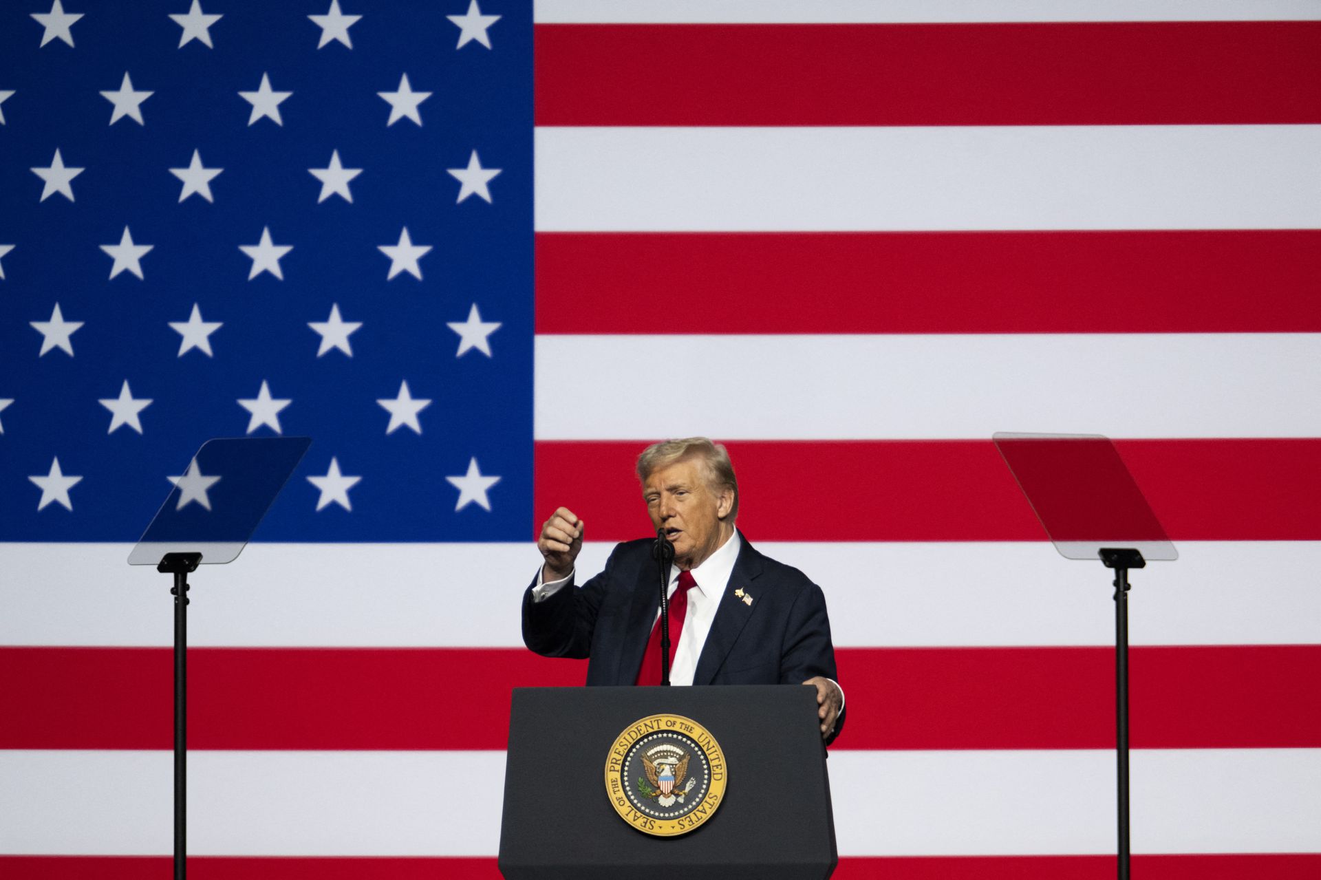 Trump Tells Generals US Faces 'War from Within'